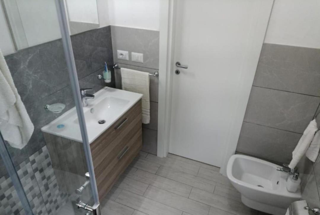 Ranieli Apartments 드라피아 외부 사진